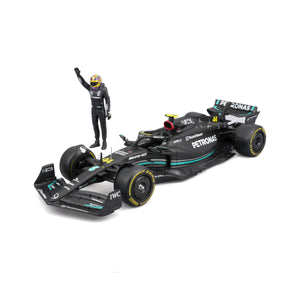 Auto Escala 1:24 Race Mercedes W/Driver #44 Lewis Hamilton